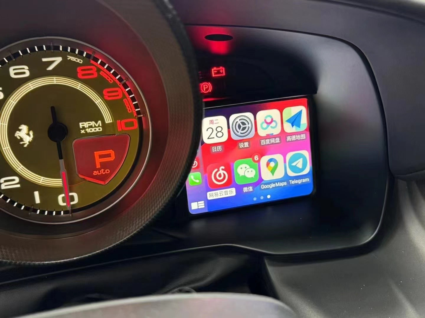 iManAuto Wireless Carplay Module Android Auto for Ferrari 488 F8 F12 812 GTC4 Protofino